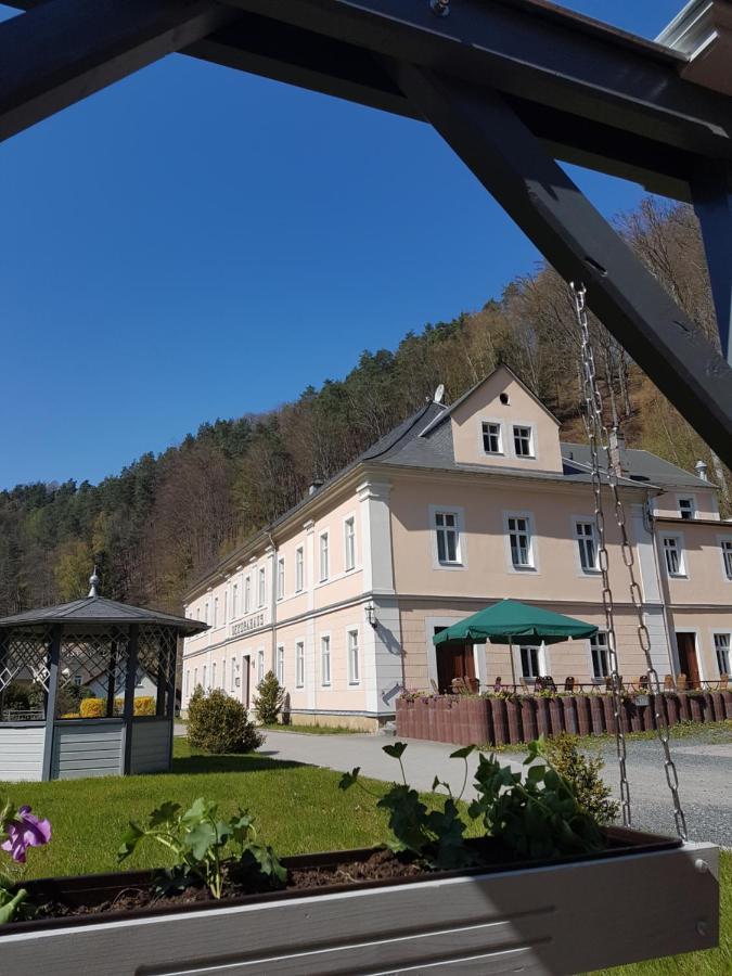 Hotel Garni Dekorahaus Bad Schandau Luaran gambar